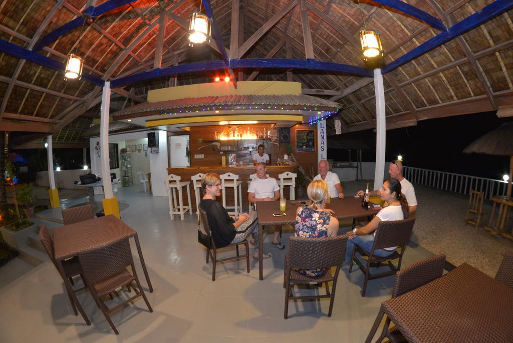 Lanas Beach Resort Romblon Island Bagian luar foto