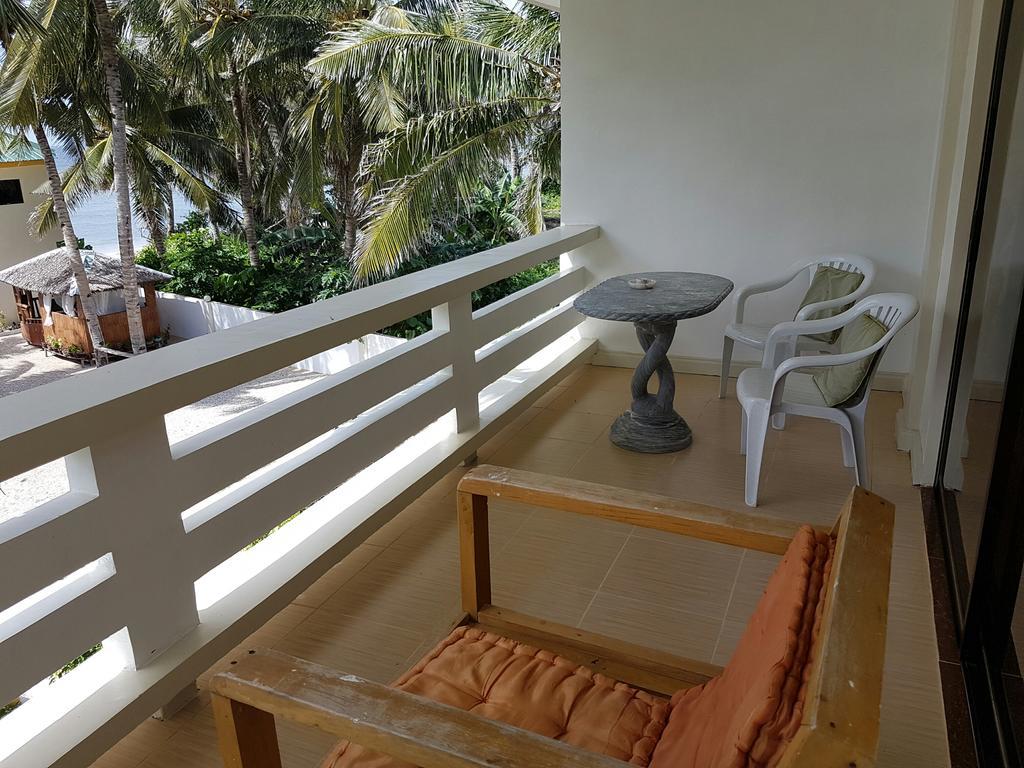 Lanas Beach Resort Romblon Island Bagian luar foto