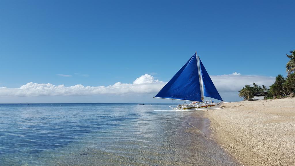 Lanas Beach Resort Romblon Island Bagian luar foto