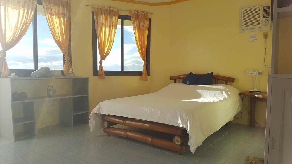 Lanas Beach Resort Romblon Island Bagian luar foto